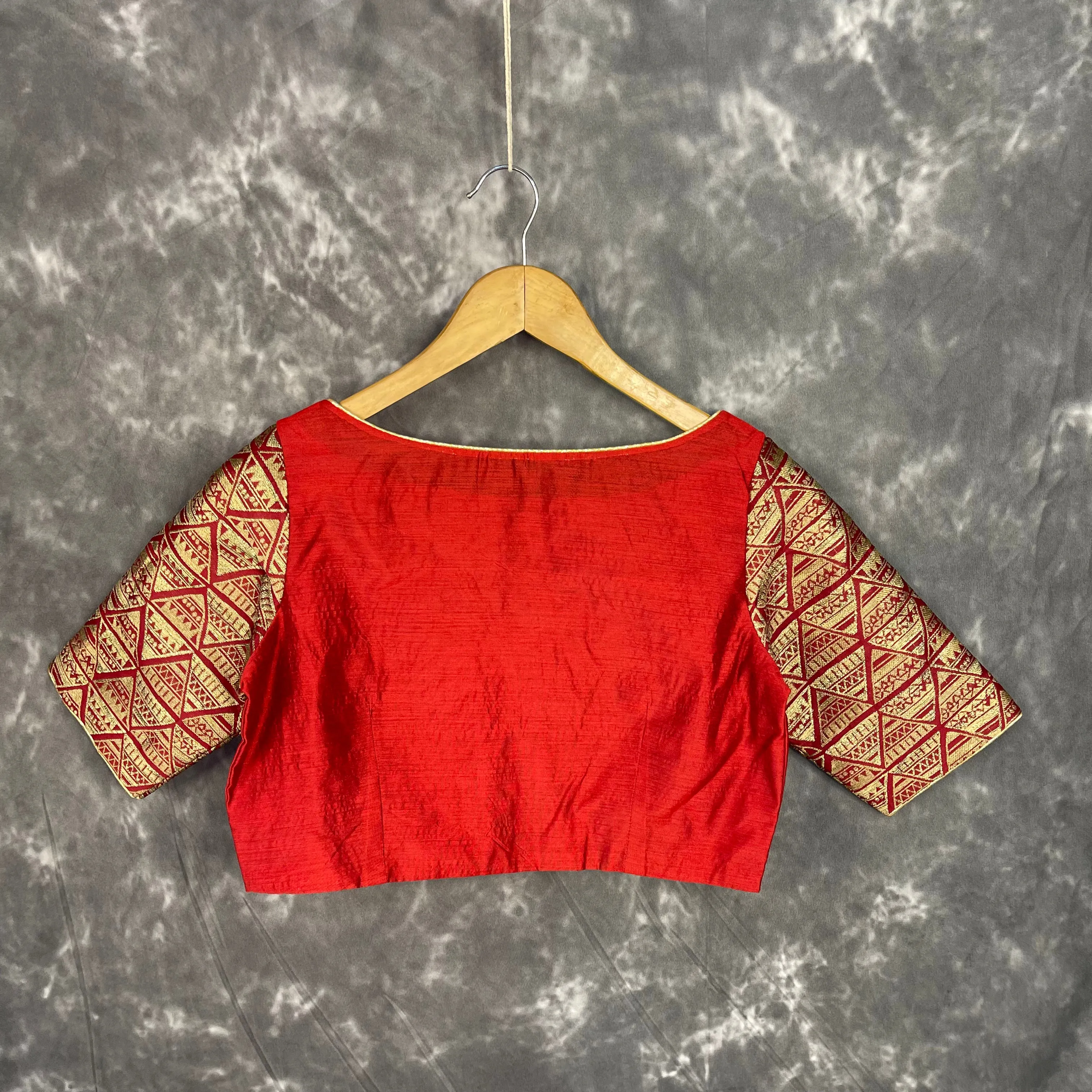 Azaad Paanchi Dark Red Coloured Chanderi Silk / Brocket Ready to Wear Blouse - kapda Tailor