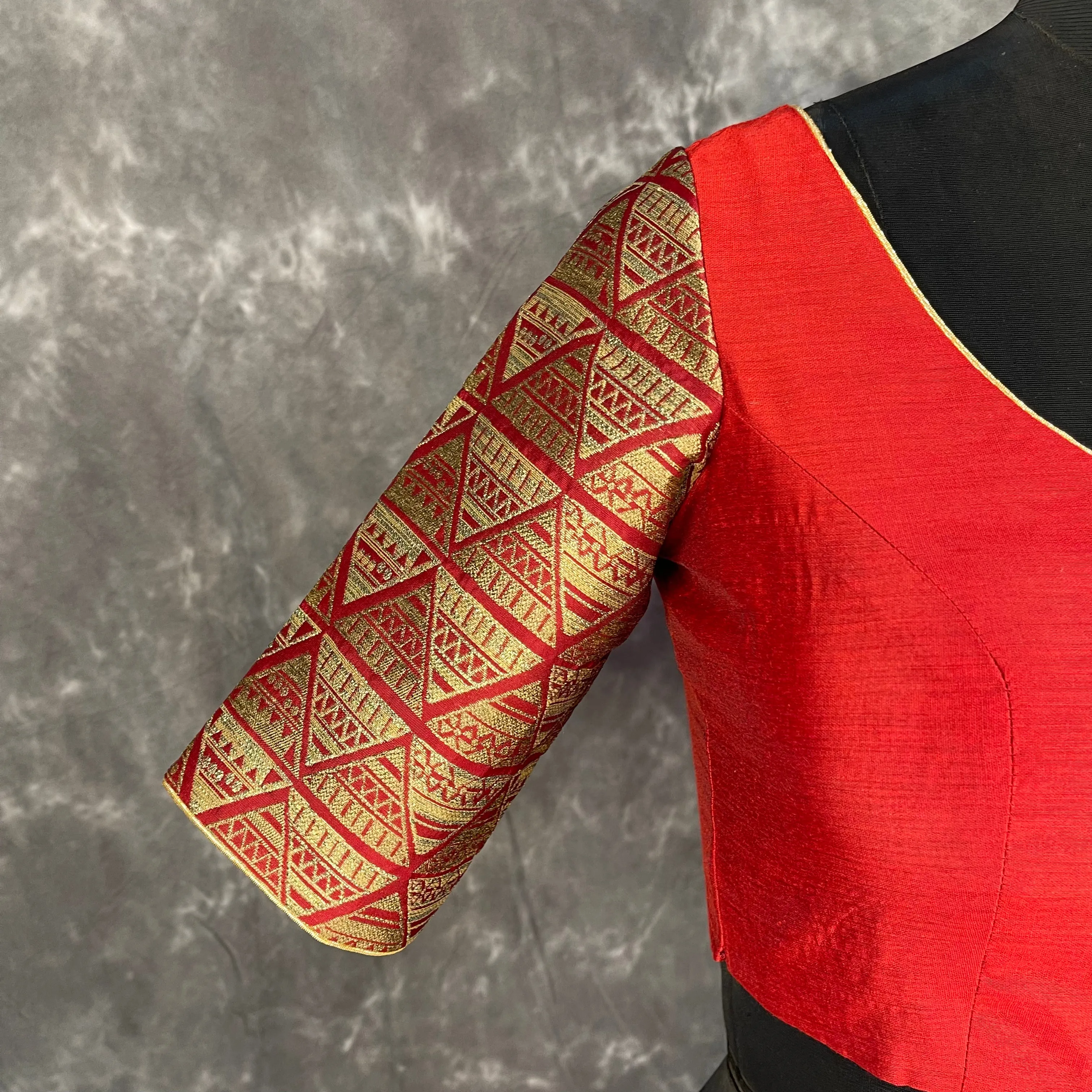 Azaad Paanchi Dark Red Coloured Chanderi Silk / Brocket Ready to Wear Blouse - kapda Tailor