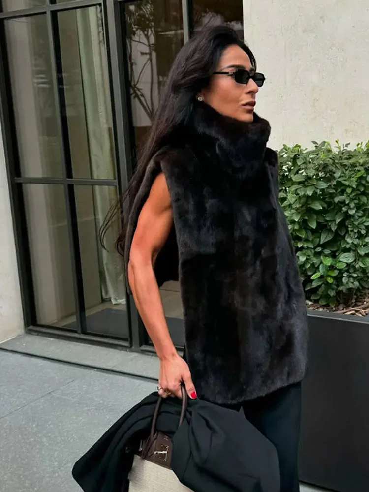Elegant warm high neck Turtleneck faux Fur Sleeveless over coat vest