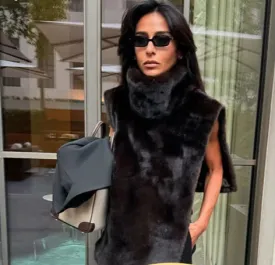 Elegant warm high neck Turtleneck faux Fur Sleeveless over coat vest