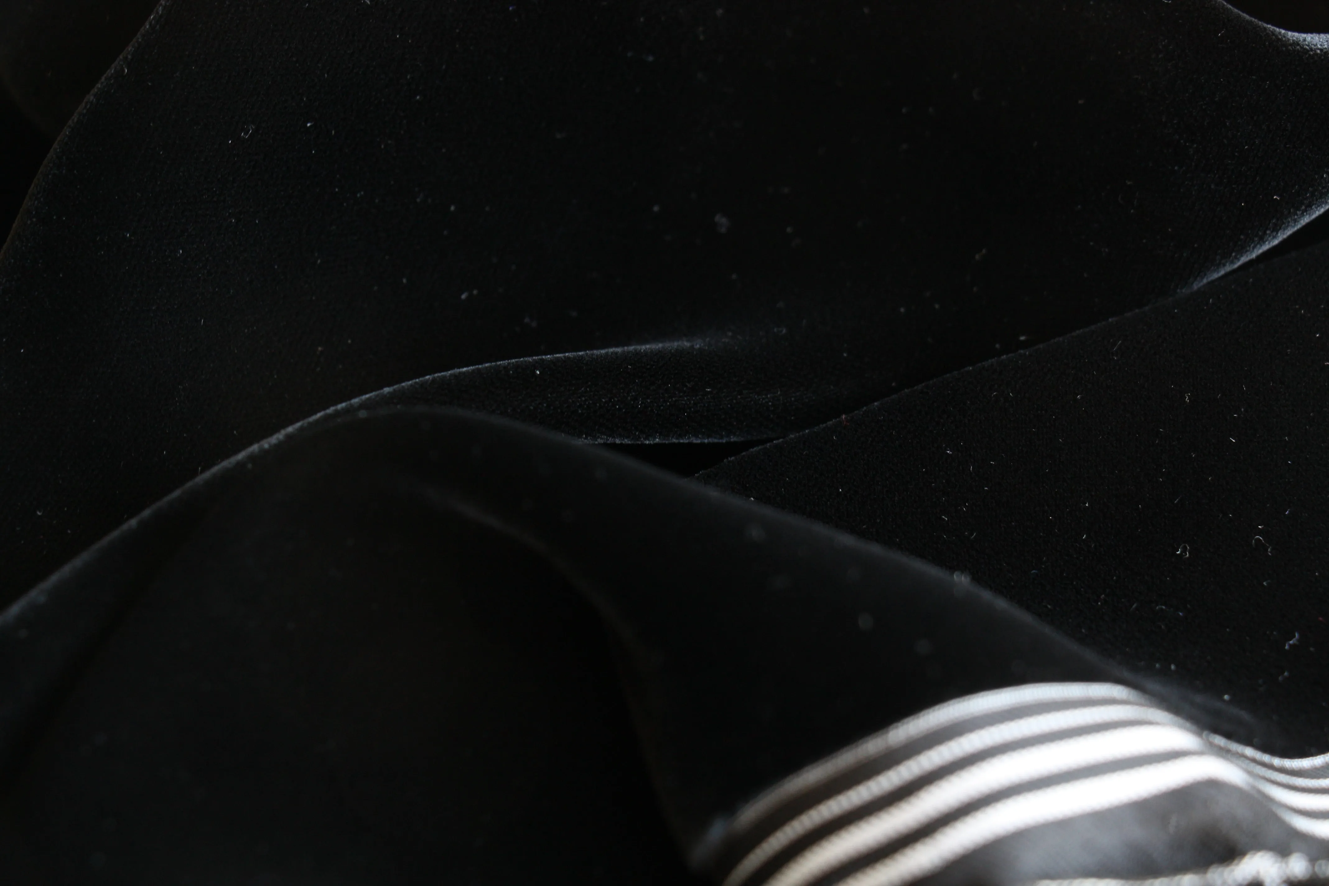 Liquid Velvet - Onyx