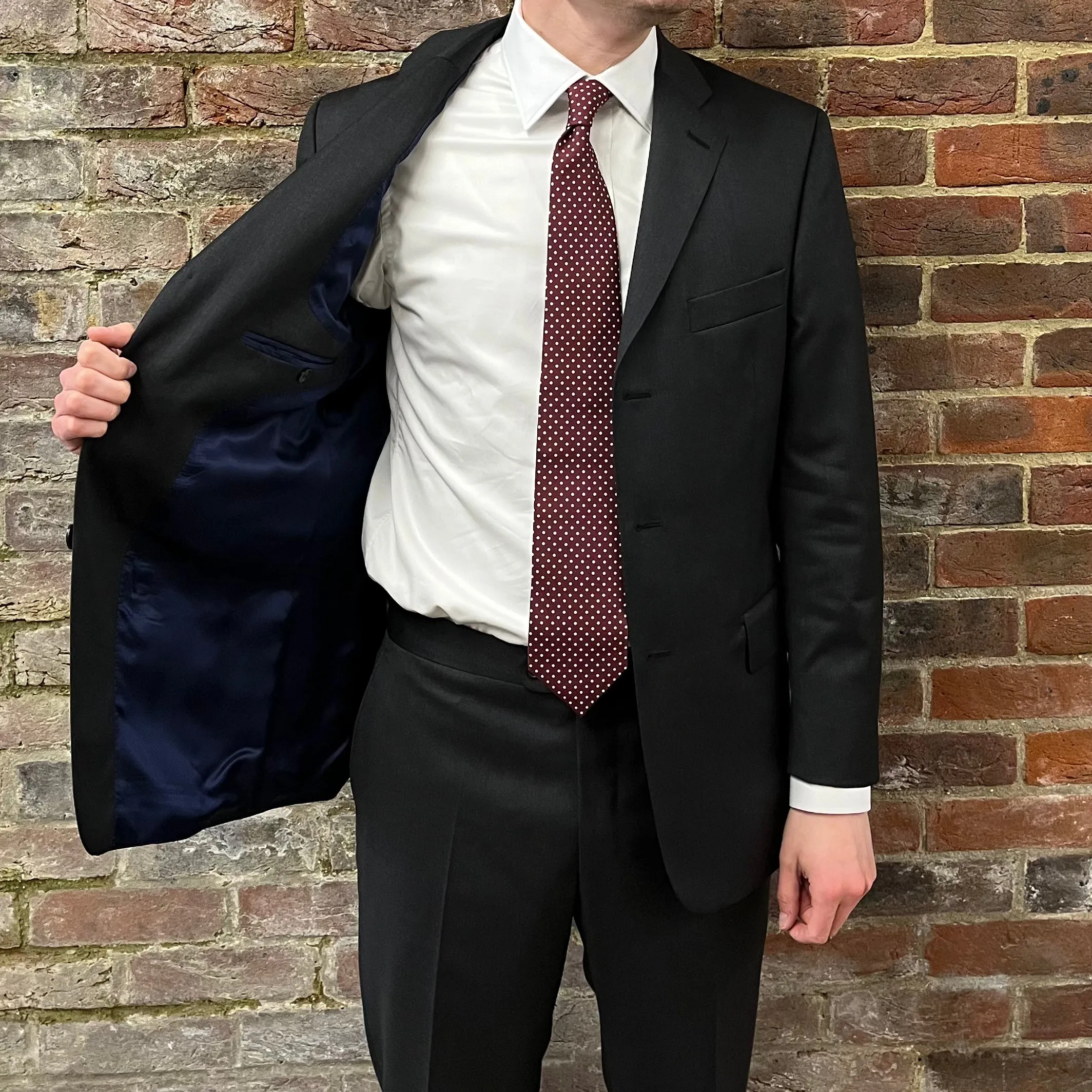 Regent - 'Penguin' Suit - Anthracite Grey Fleck Wool 260g - Reda Super 110